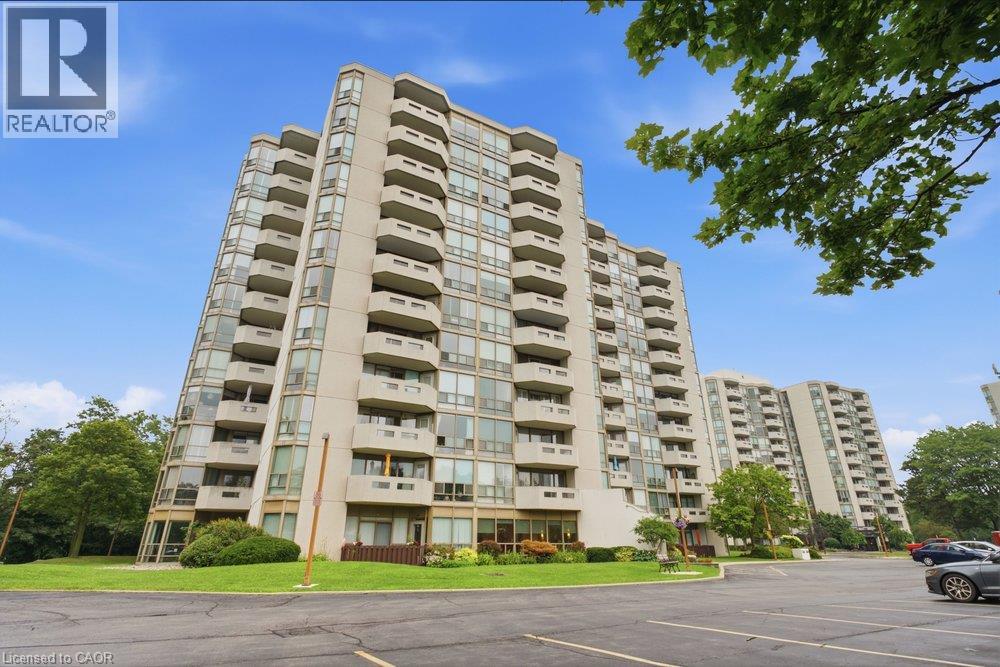 5090 PINEDALE Avenue UnitNo. 204, Burlington