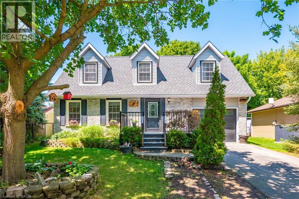34 PEACHTREE Crescent, Cambridge