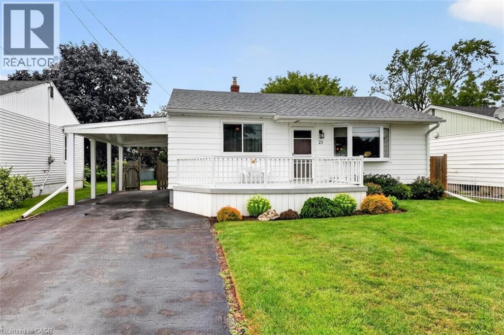 23 LAKEVIEW Avenue, Grimsby