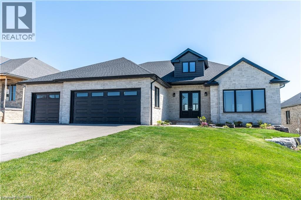 15 HUDSON Drive, Brantford