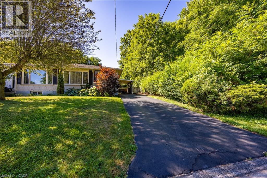 78 PARKER Drive, Simcoe