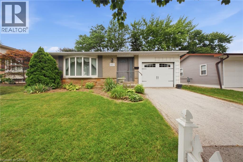 3157 PALMER Drive, Burlington