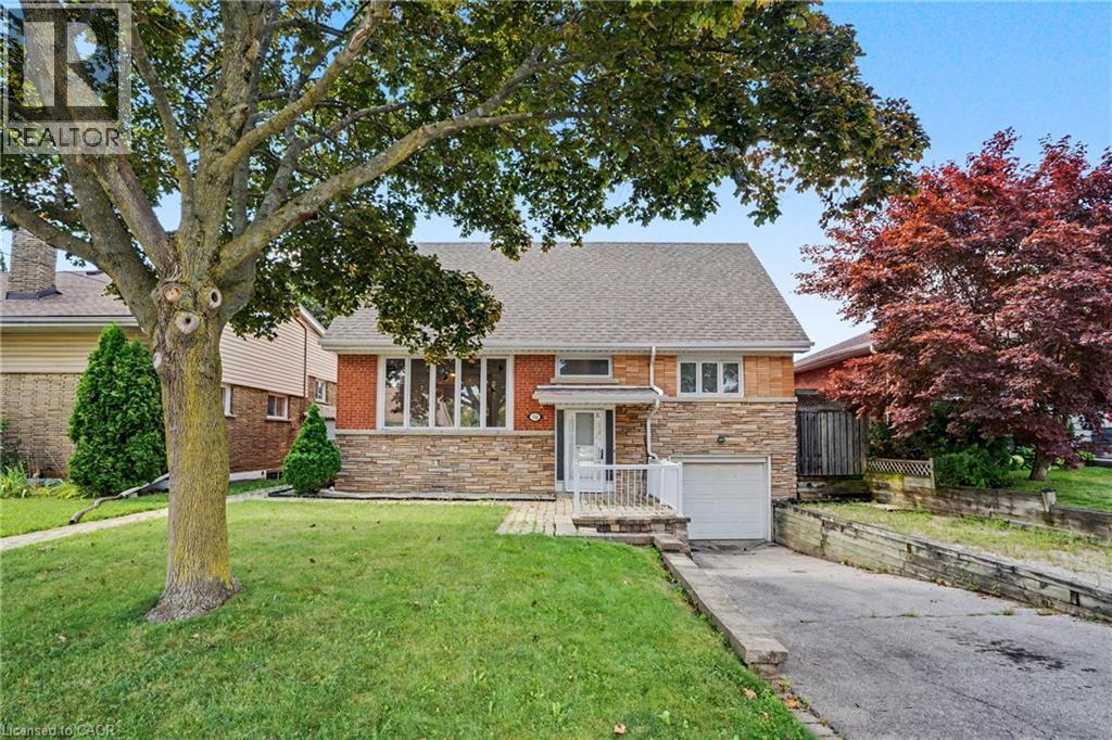 100 HARDALE Crescent, Hamilton