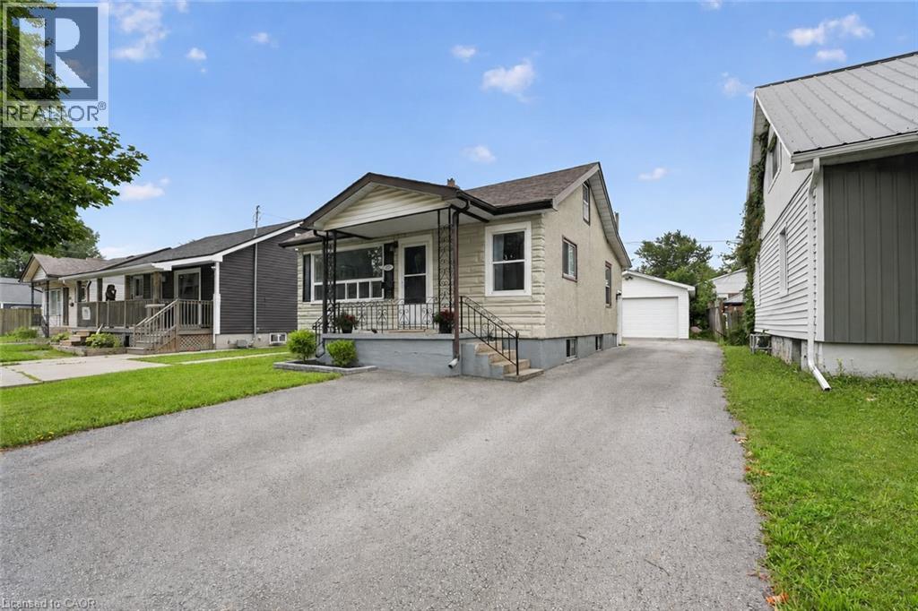 333 SIMPSON Avenue, Welland