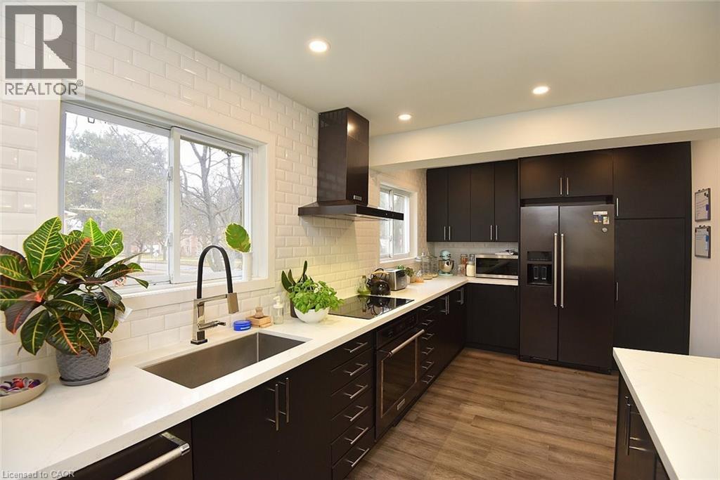 1221 DUNDIX Road UnitNo. 8, Mississauga