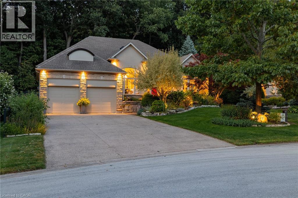 15 MANSFIELD Drive, Fenwick