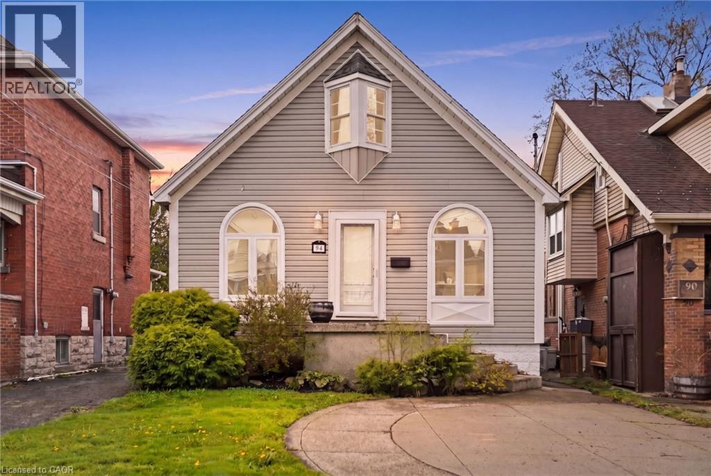 94 MOUNTAIN PARK Avenue, Hamilton