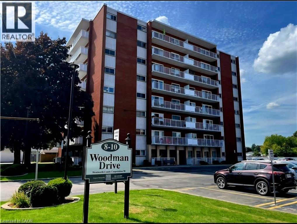 10 S WOODMAN Drive S UnitNo. 108, Hamilton