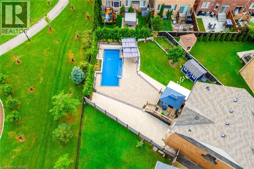 200 GIDDINGS Crescent, Milton
