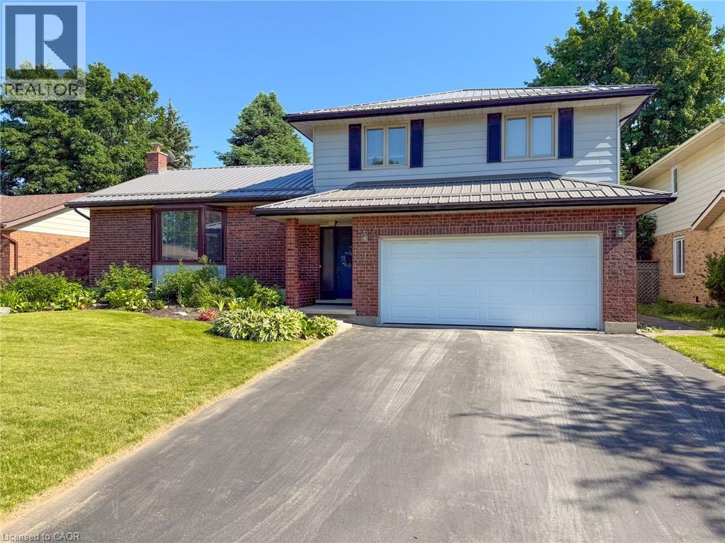 114 LYNNDALE Road, Simcoe