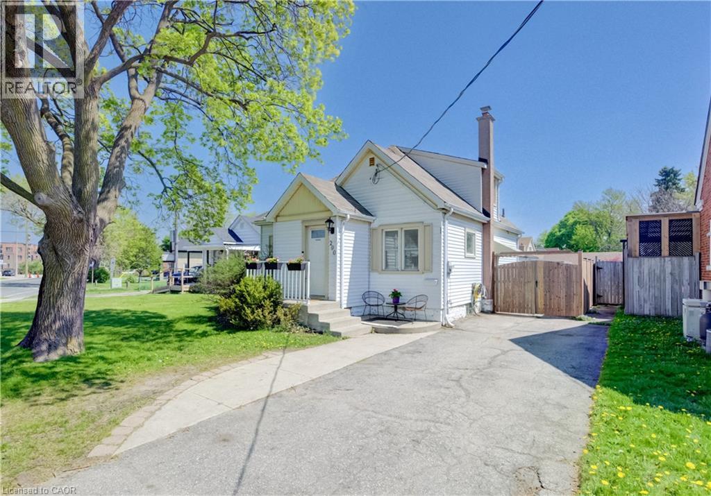290 LANCASTER Street W, Kitchener