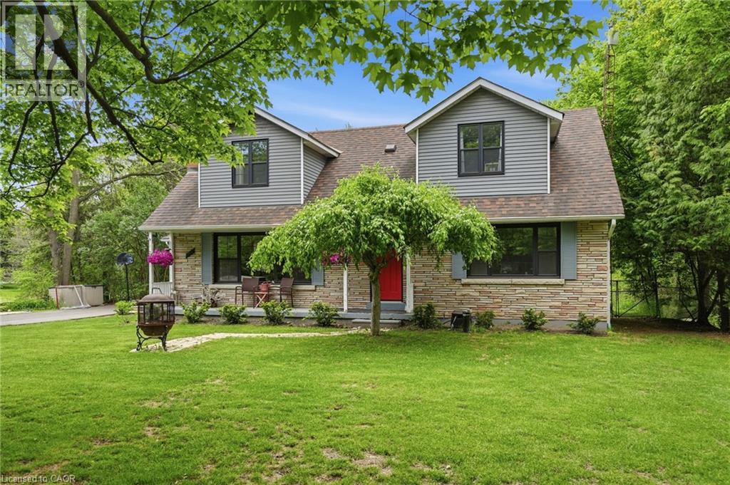 222 CONCESSION 11 E, Freelton