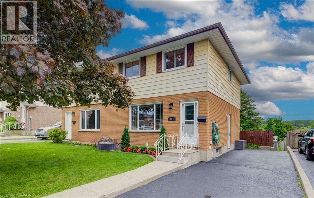 147 MOFFAT Drive, Cambridge