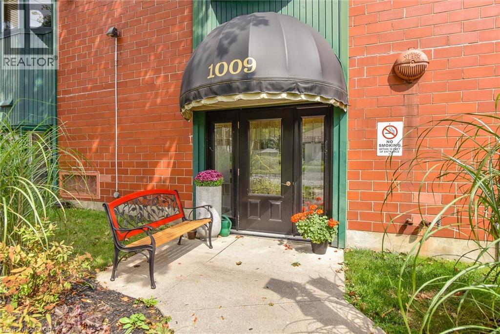 1009 QUEENSTON Road UnitNo. 216, Cambridge