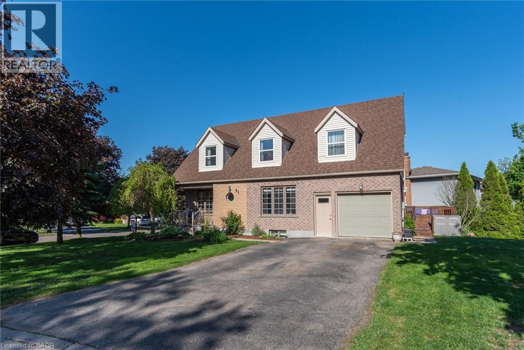 31 WINDERMERE Court, Kitchener