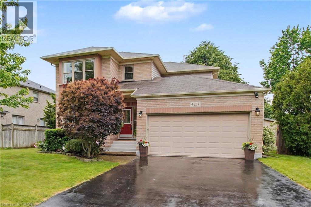 4237 MILLCROFT PARK Drive, Burlington