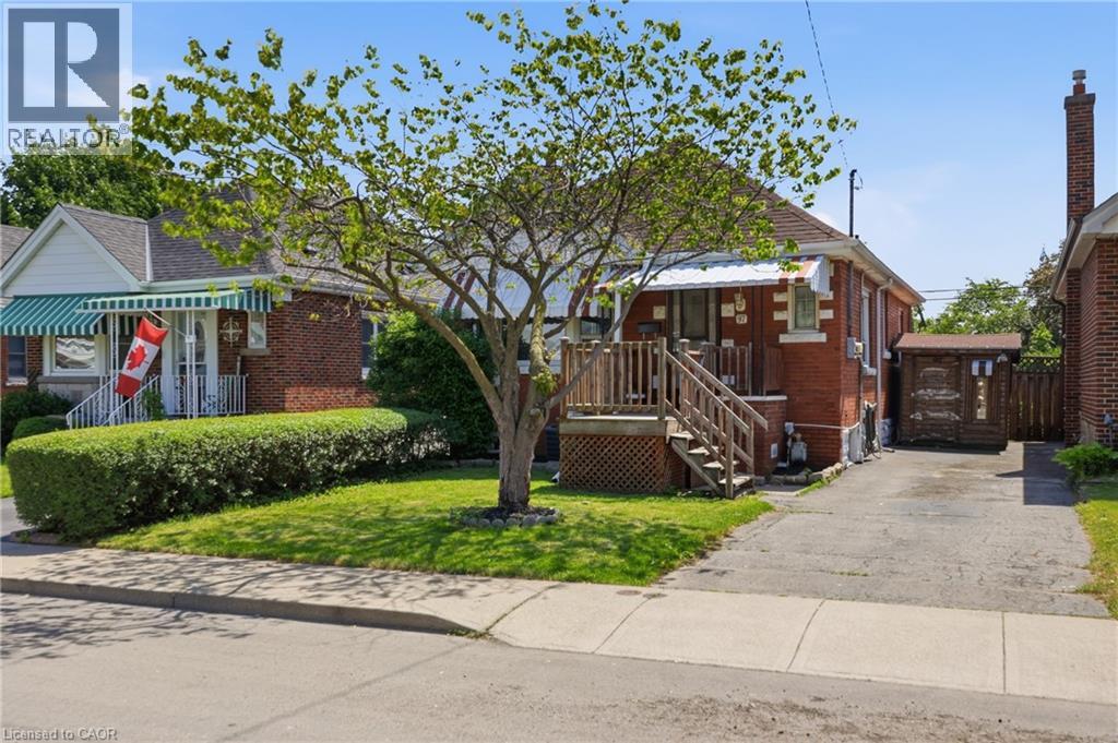 97 TRAGINA Avenue S, Hamilton