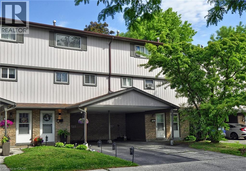 43 THALER Avenue UnitNo. 15, Kitchener