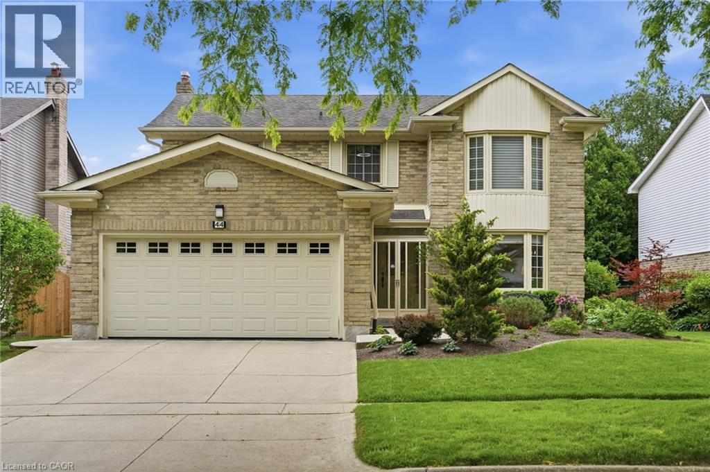 44 FORESTVIEW Drive, Dundas
