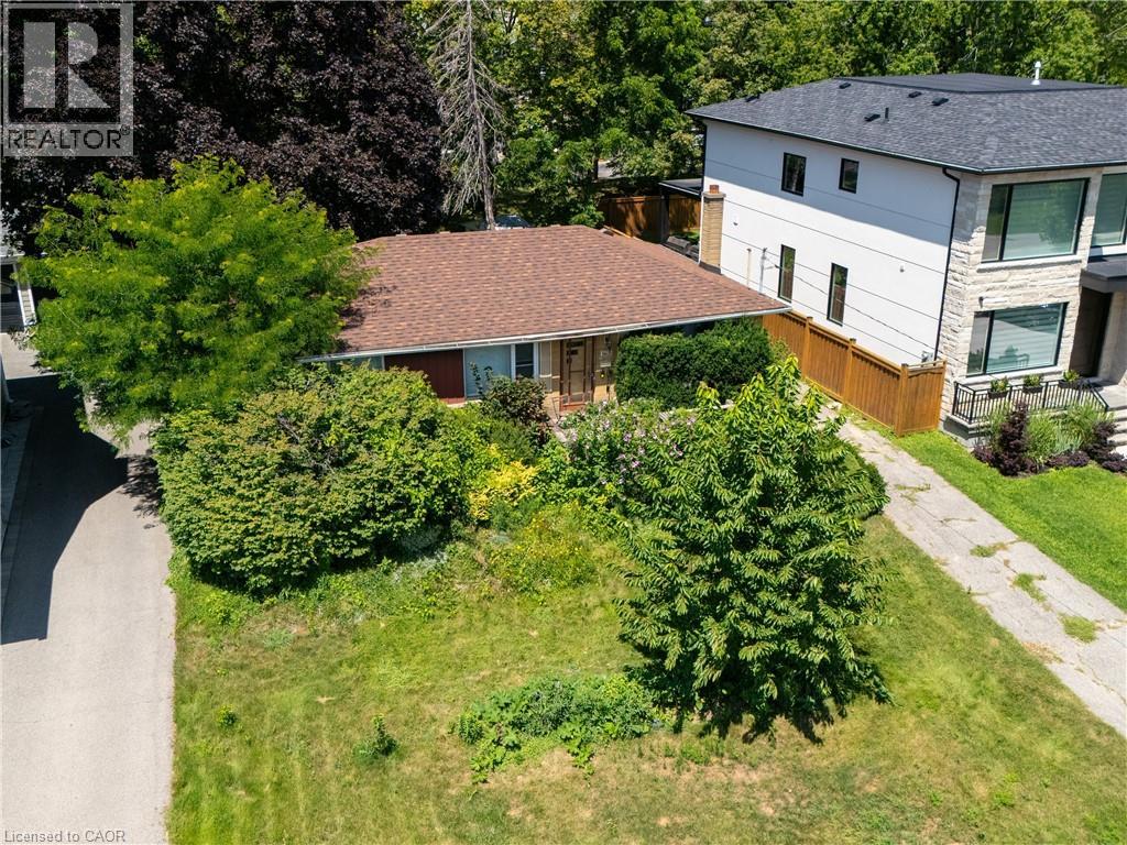 1405 CONSTANCE Drive, Oakville