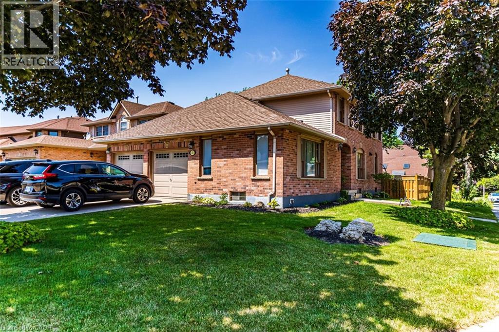 23 AVONMORE Court, Hamilton
