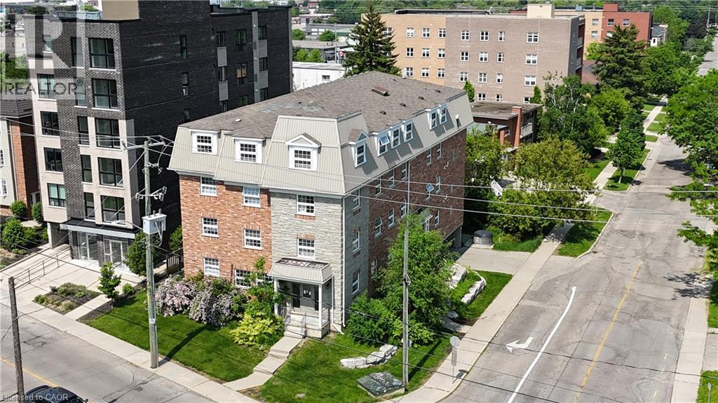 172 REGINA Street N, Waterloo
