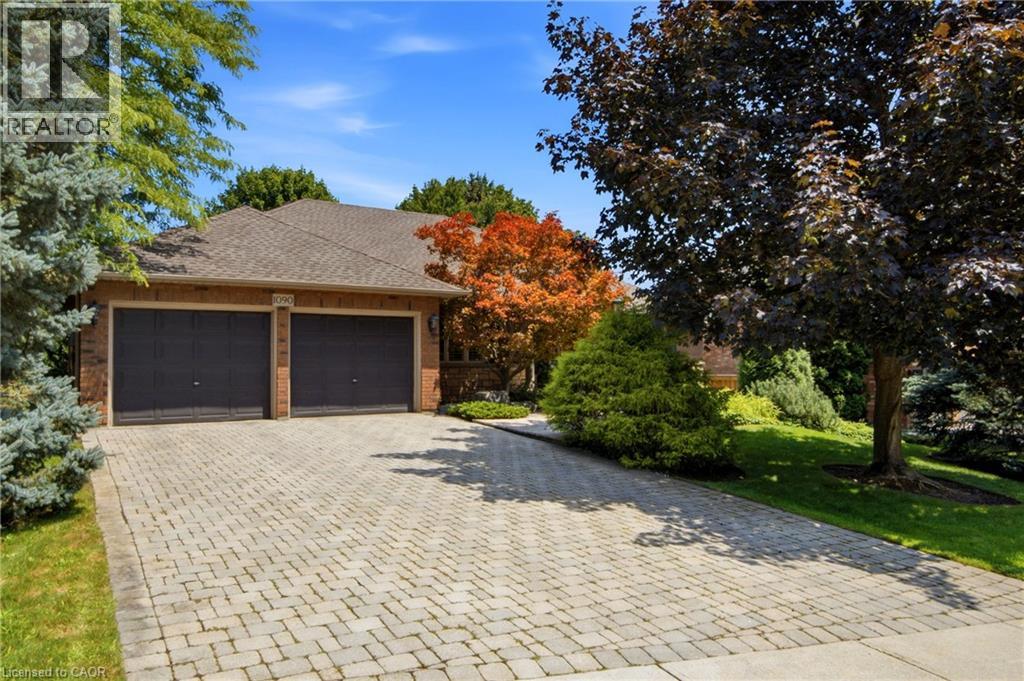 1090 CROFTON Way, Burlington
