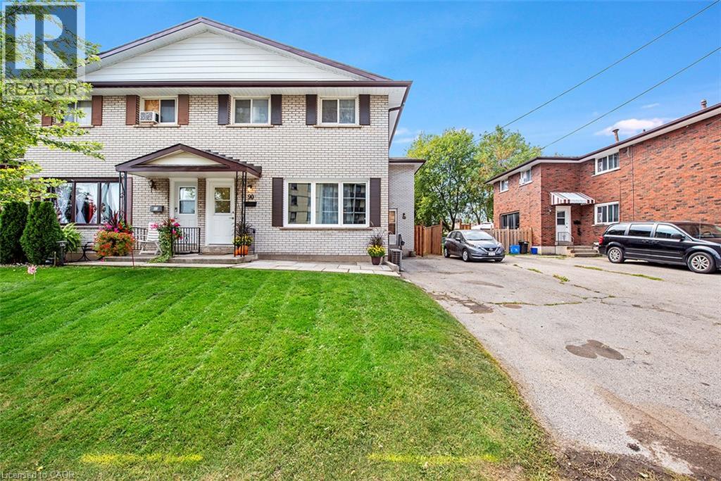 80 & 82 DELAWANA Drive, Hamilton