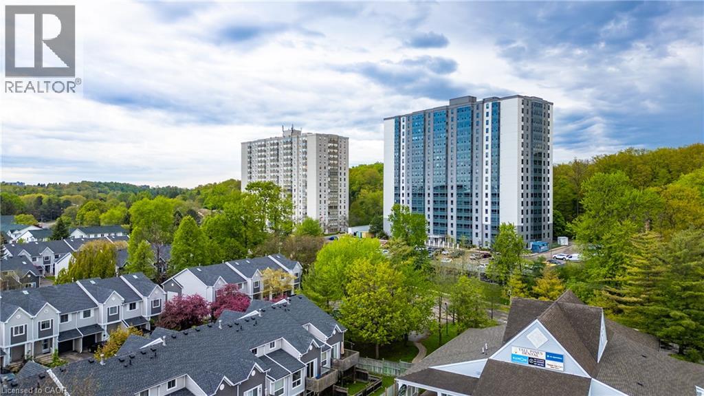 55 GREEN VALLEY Drive UnitNo. 608, Kitchener