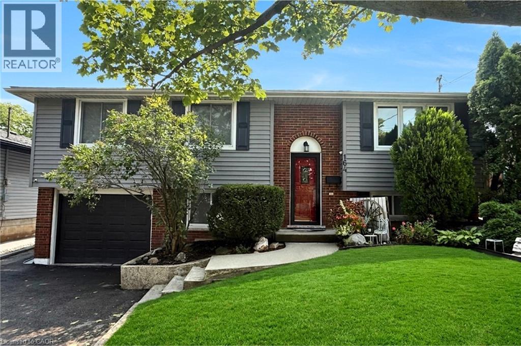 164 HANOVER Place, Hamilton