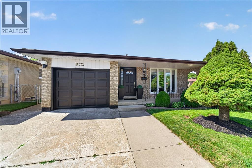 10 GLEN CANNON Drive, Hamilton