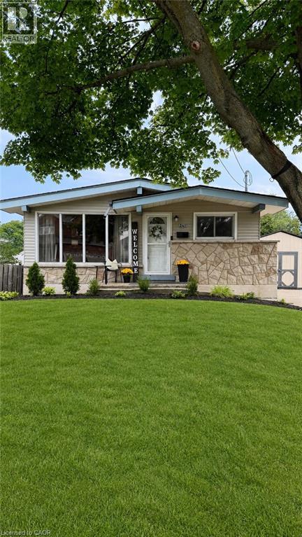 241 THORNER Drive, Hamilton