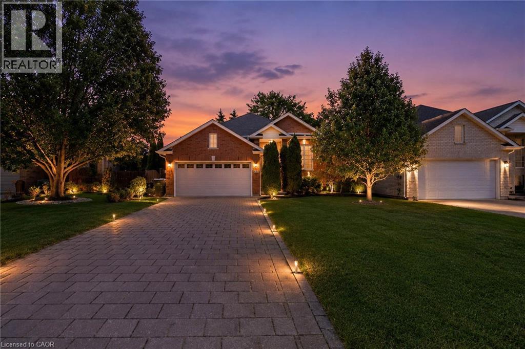 47 QUEENSWAY Drive, Strathroy