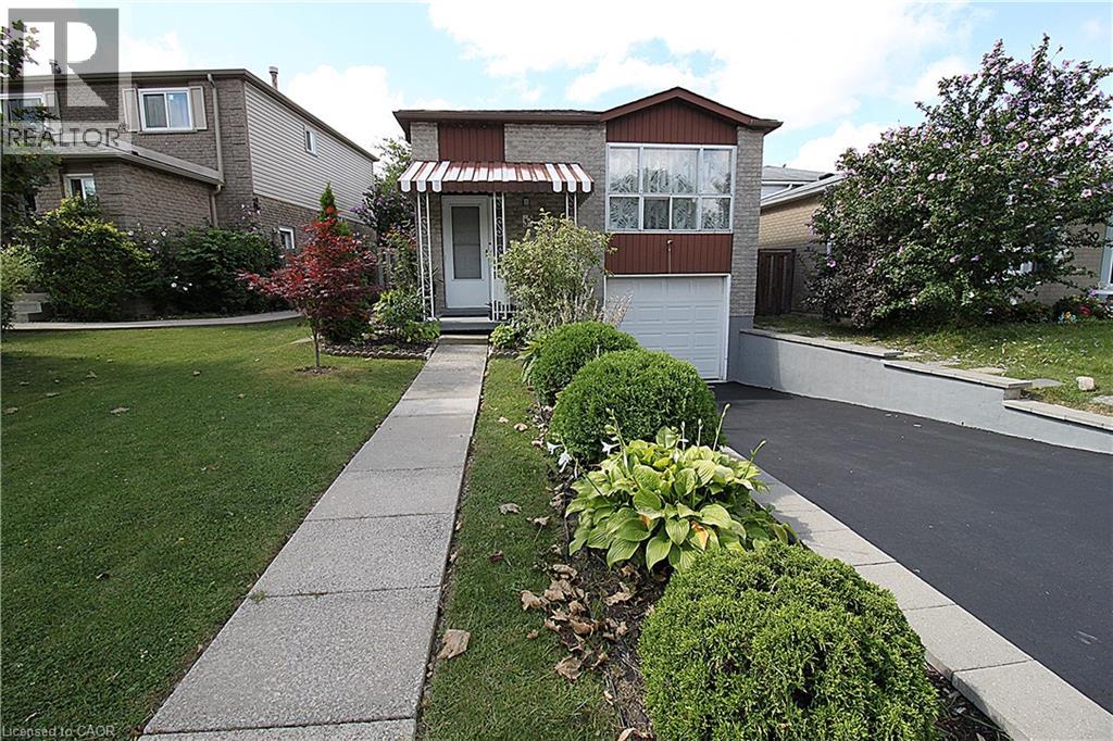35 GARDEN Crescent, Hamilton