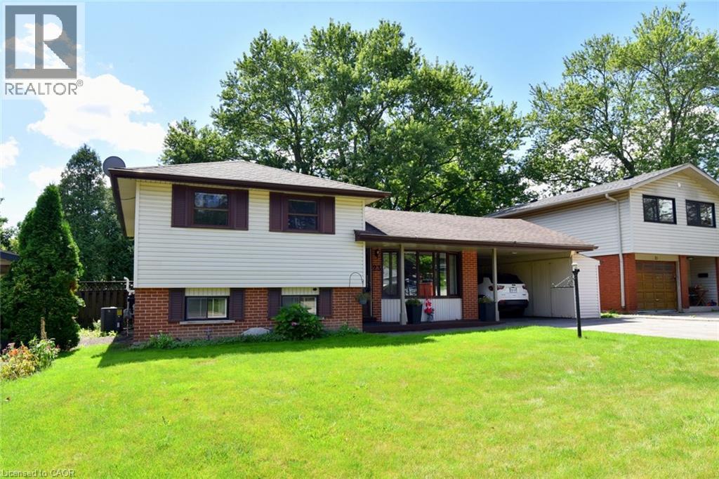 23 SHERWOOD Rise, Dundas