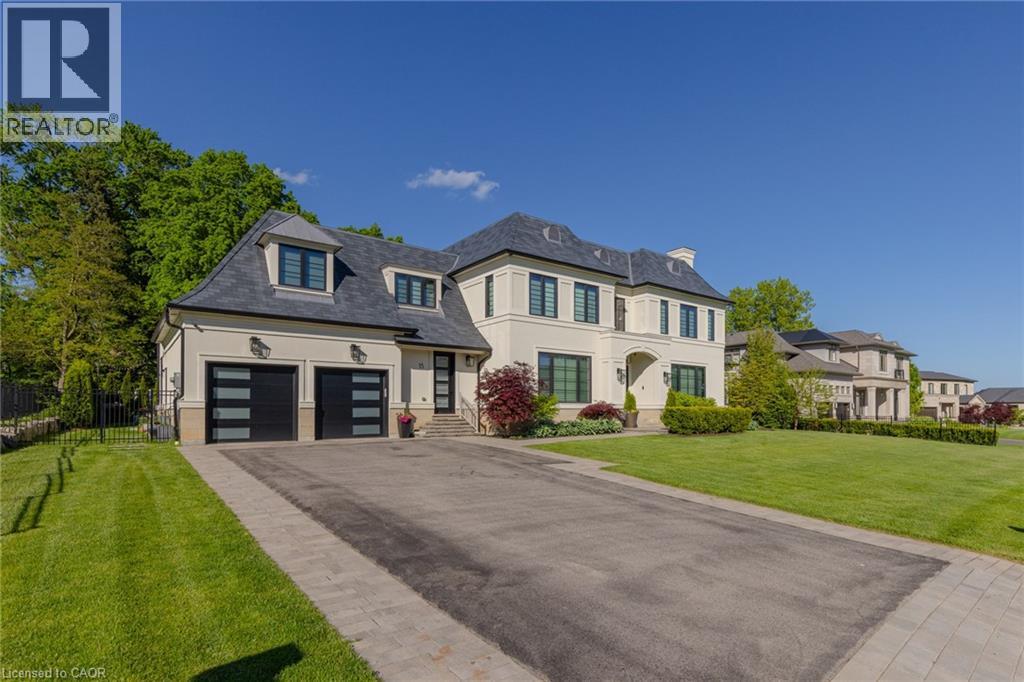 15 LAMBERT Common, Oakville