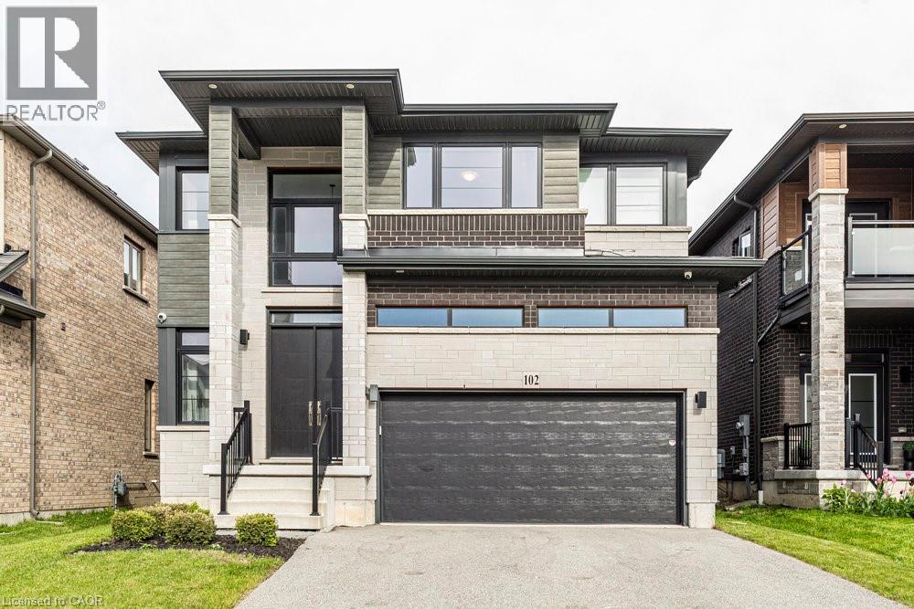 102 GREENWICH Avenue, Stoney Creek