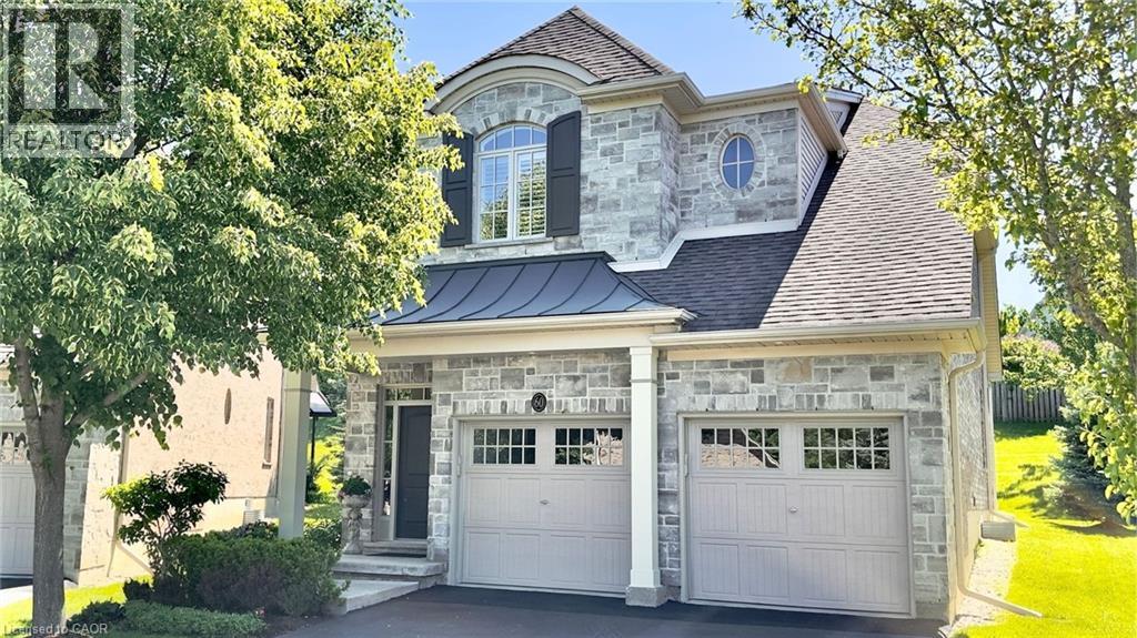 60 MCGRATH Court, Dundas