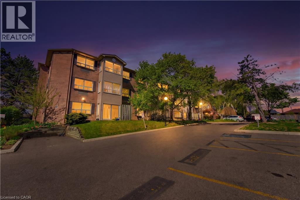 30 HUGO Crescent UnitNo. 110, Kitchener