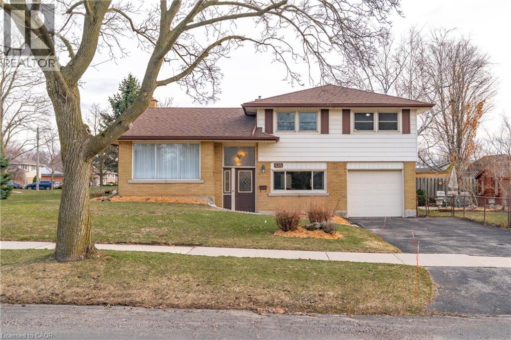 135 BURBANK Road, Kitchener
