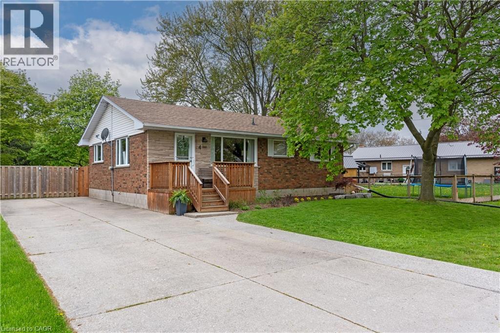 4 HARRIS Street, Hagersville