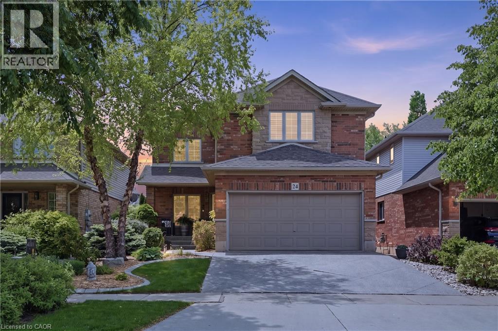24 BENZIGER Lane, Stoney Creek