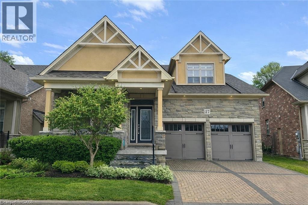 27 BLACK WALNUT Crescent, Ancaster