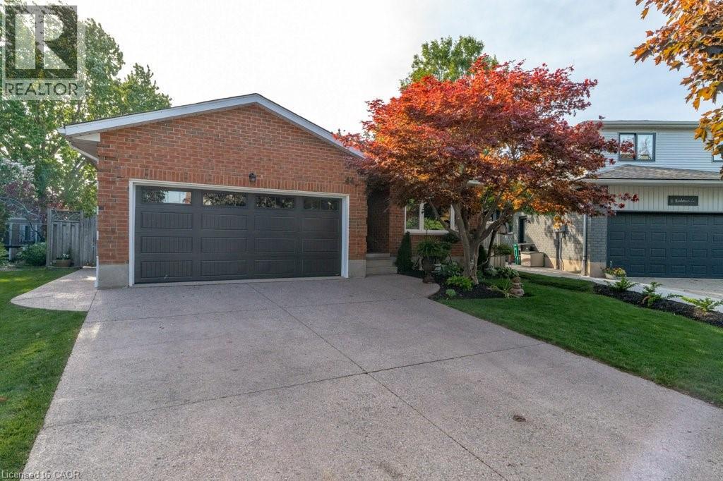 44 WINDERMERE Court, Kitchener