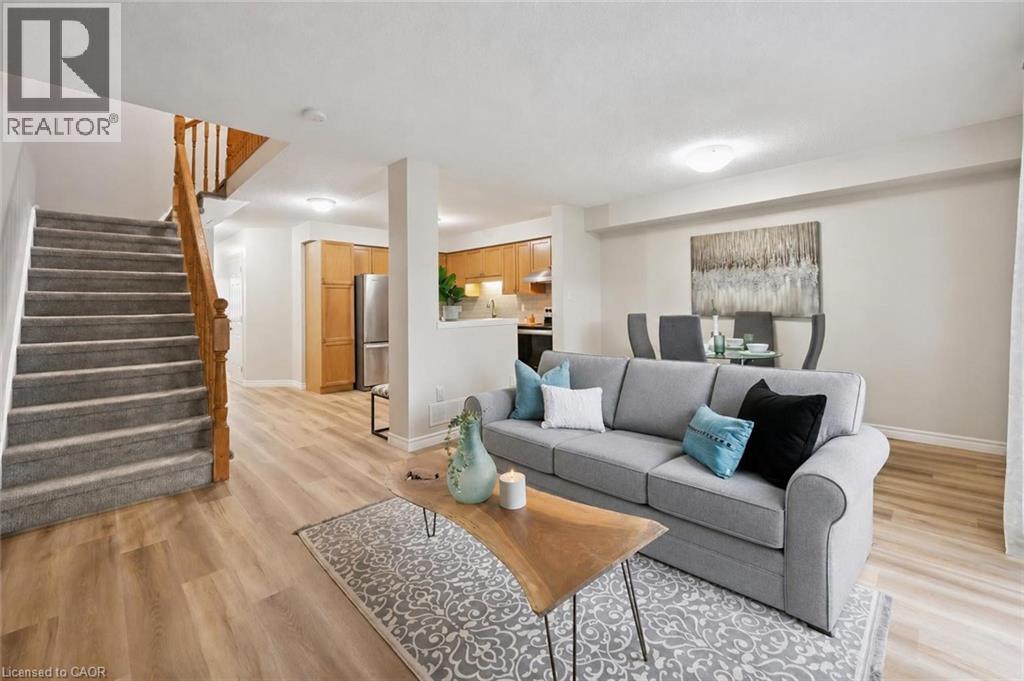 124 GOSLING Gardens UnitNo. 44, Guelph