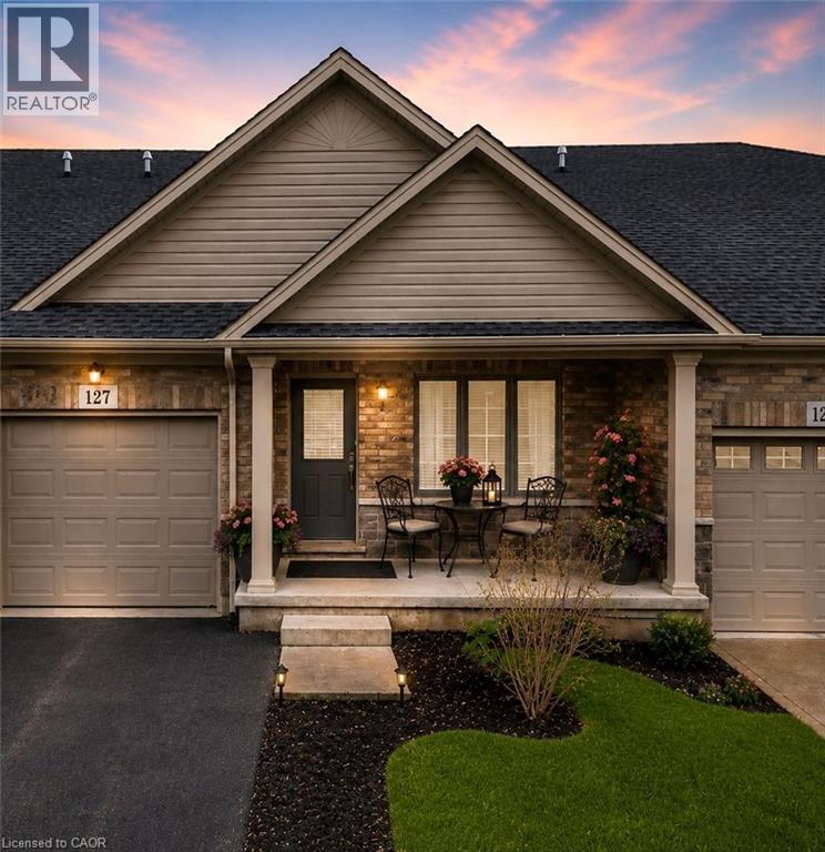 127 ACACIA Road, Fonthill
