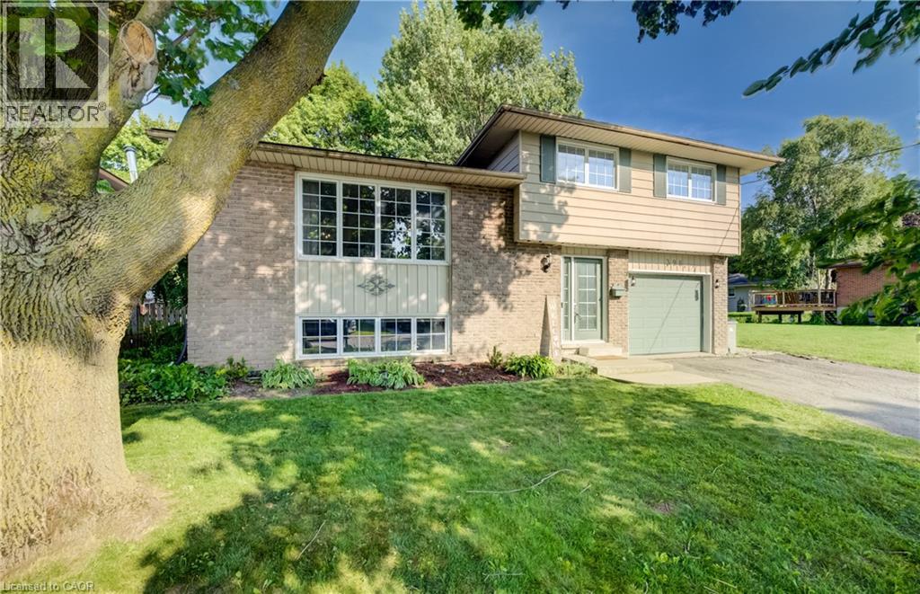 398 BOYNE Avenue, Listowel
