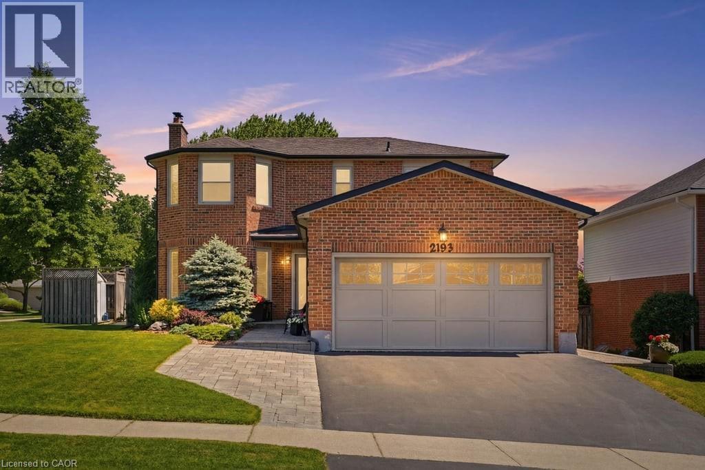 2193 BADER Crescent, Burlington