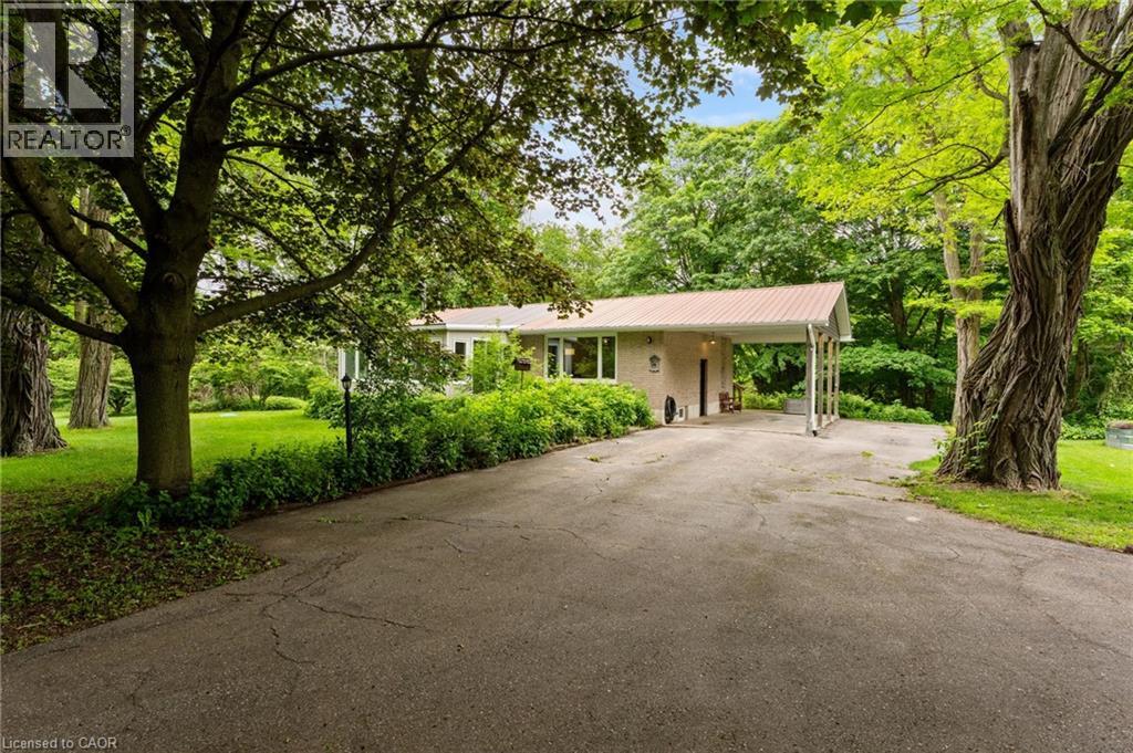 77446 ORCHARD Line, Bayfield