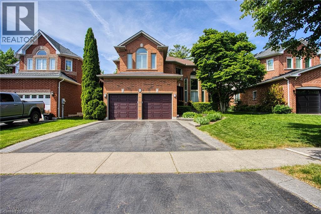 5 SHETLAND Drive, Waterdown